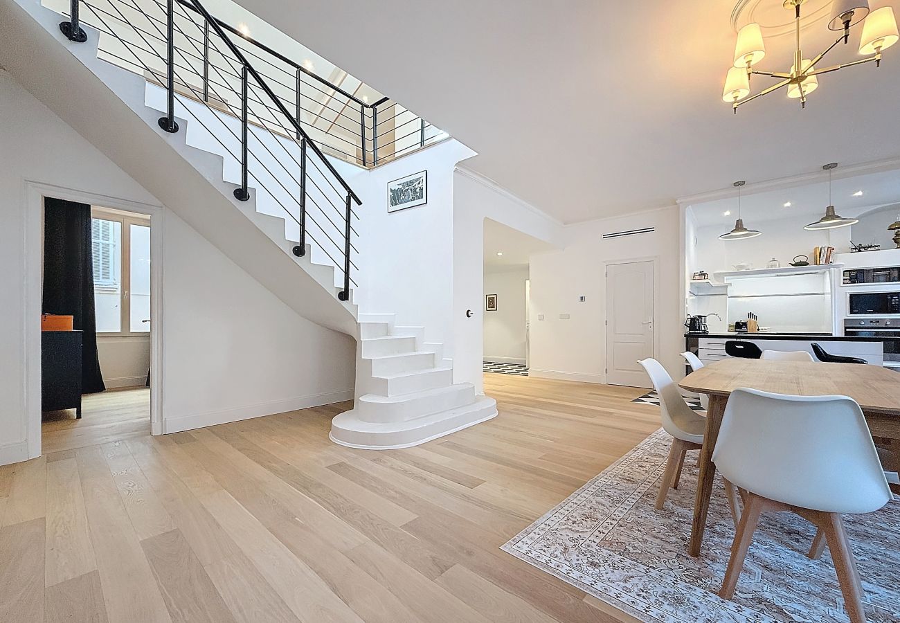 Apartment in Cannes - Intuition Duplex 4beds 3'Palais 200м²